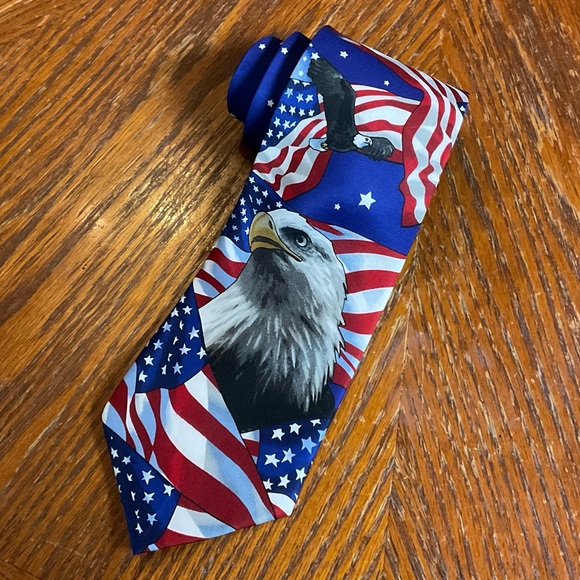 🇺🇸🦅Patriotic American Flag & Eagle Men’s Necktie! - Picture 11 of 15